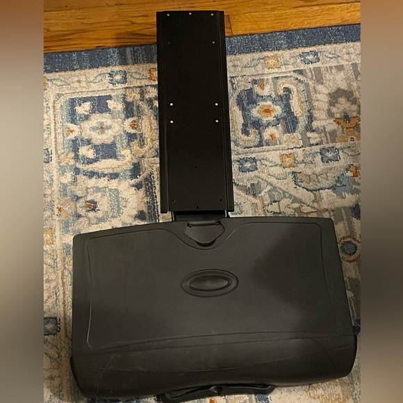 Under Desk Retractable Keyboard Tray with supply compartments - Picture 2 of 7